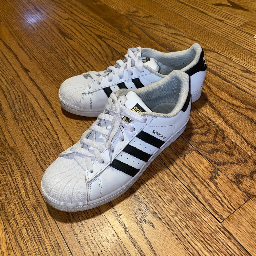 Shoes - Picture 2 of 5